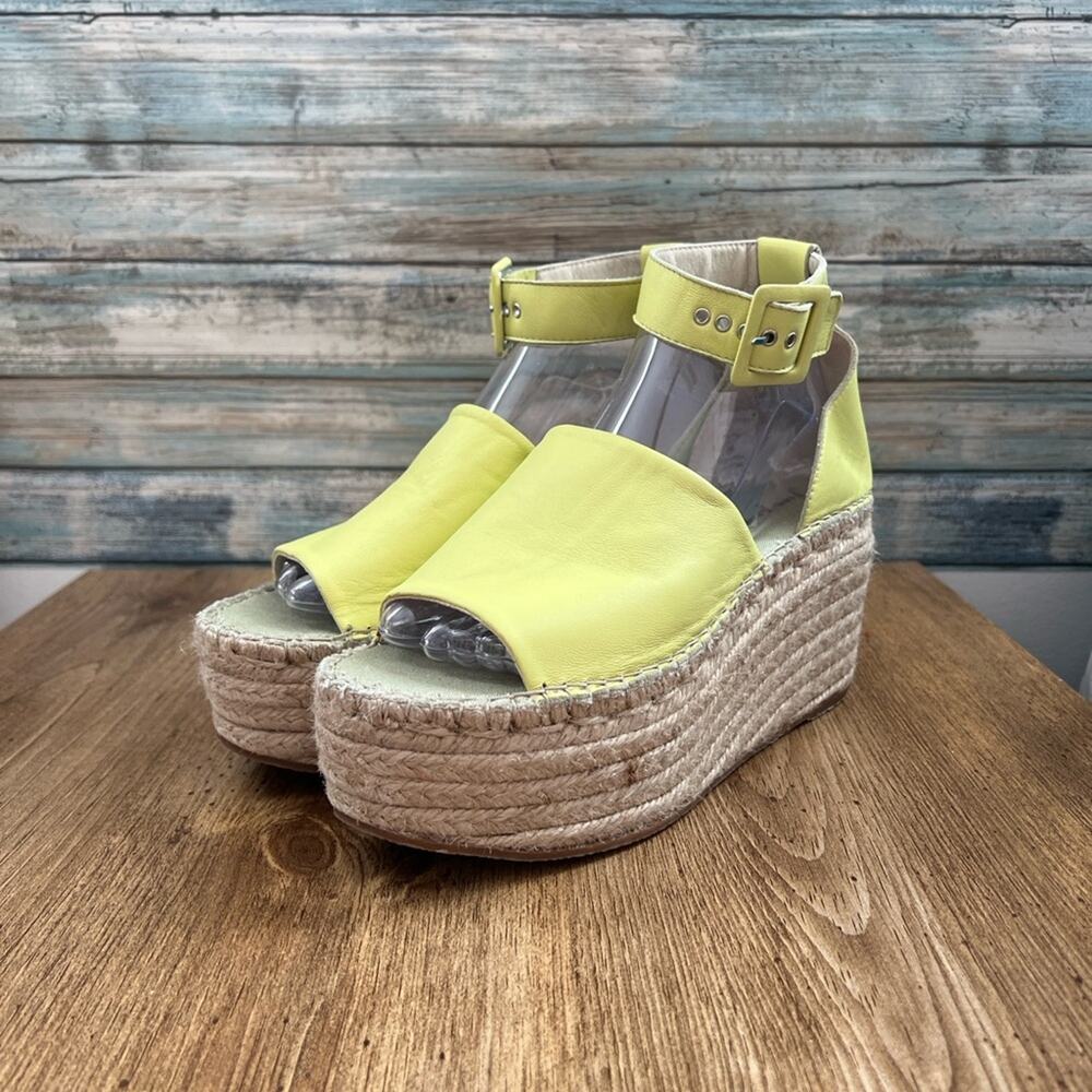 Free People Coast Platform Sandal in Sunny Lime
Leather - Picture 3 of 16